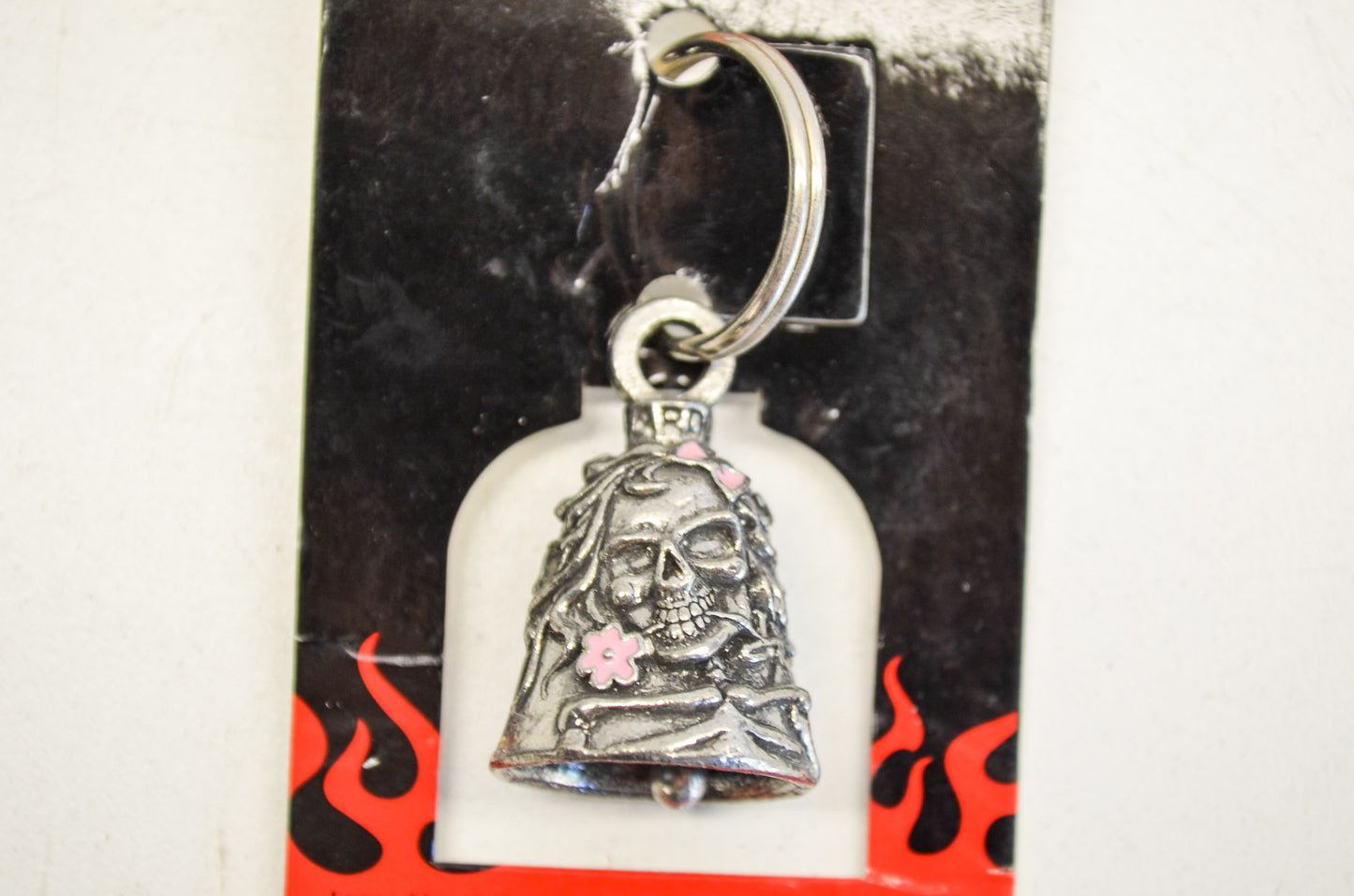 Hot Leathers BEA1087 Guardian Bell Keychain Lady Skull NOS