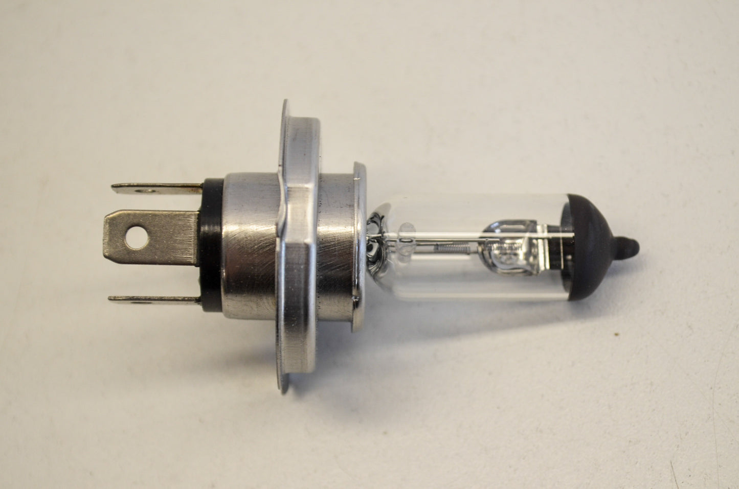 New Heliolite Halogen H4 Bulb 12V 60/55W P43T NOS