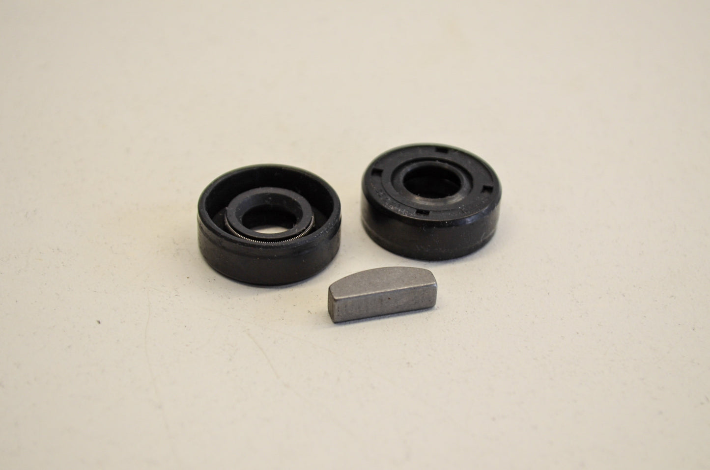 Clutch Hub Nut Seal Kit NOS