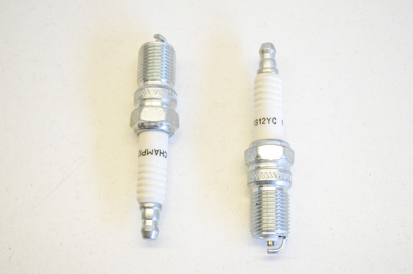 New Champion Spark Plug QTY 2 NOS