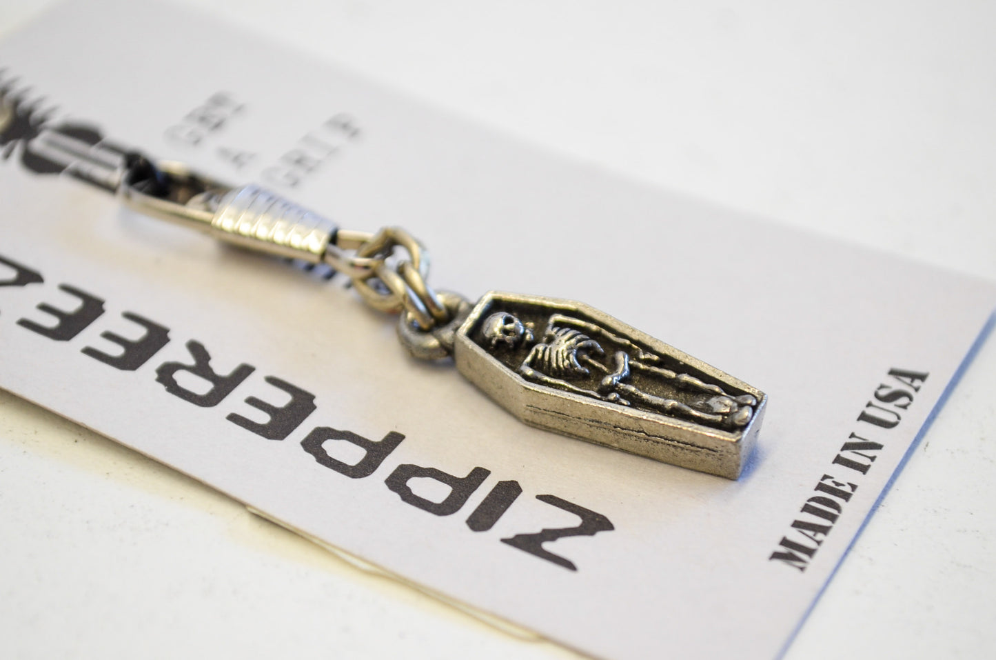 New Hot Leathers Skull Coffin Zipper Pull NOS