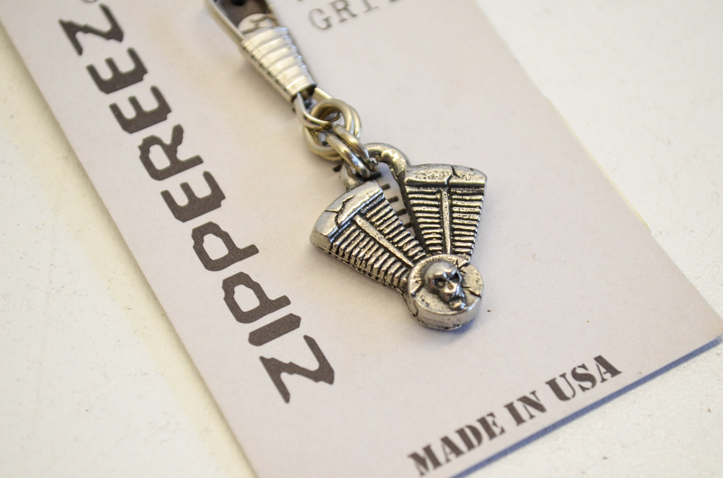 Hot Leathers ZPA1032 V-Twin Zipper Pull NOS