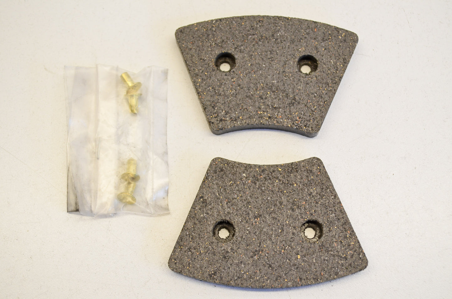 New Mid USA Semi Metallic Brake Pad Kit NOS