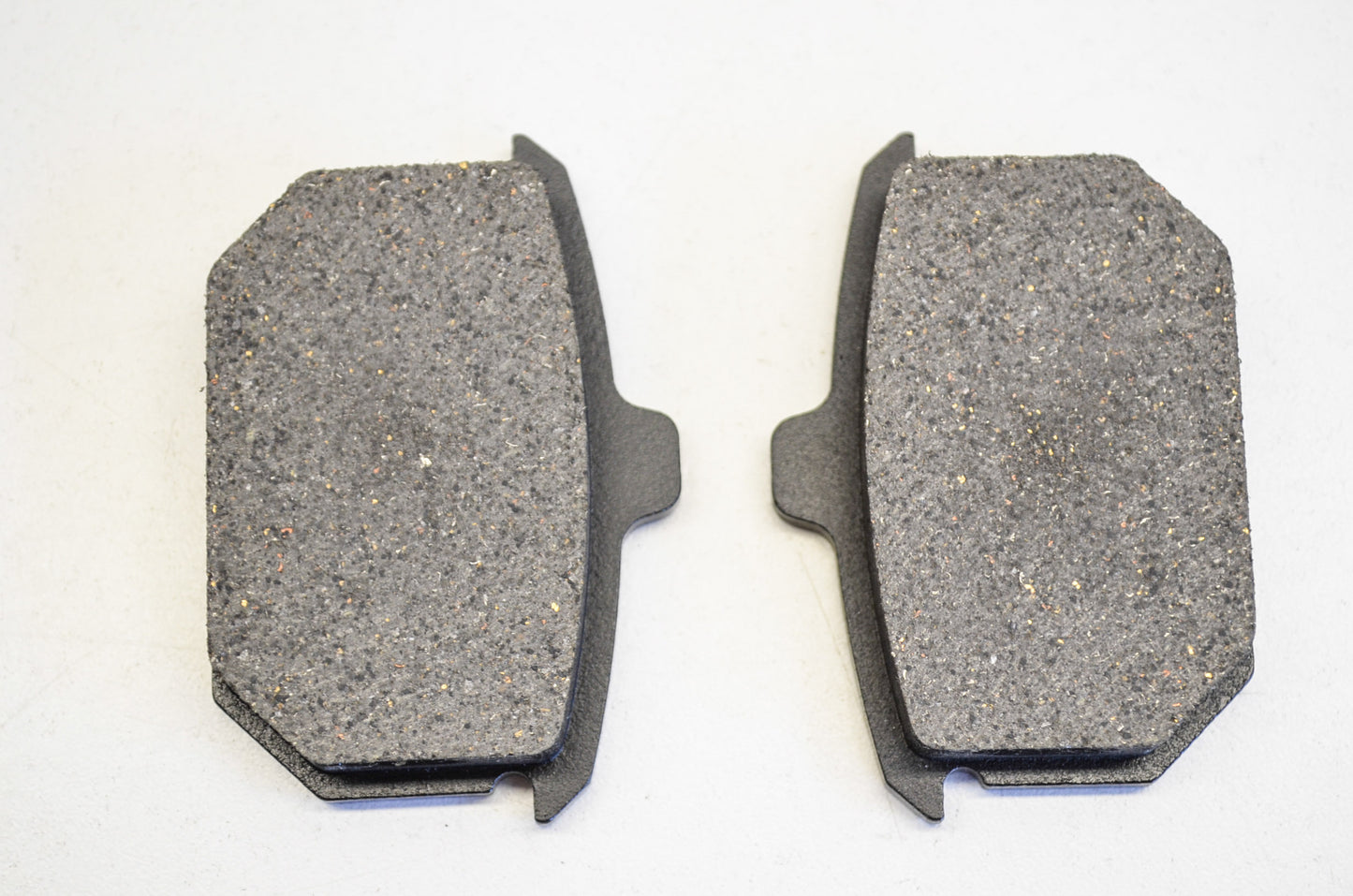 New Mid USA Semi Metallic Brake Pad QTY 2 NOS