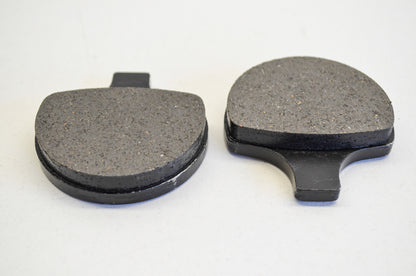 New Mid USA Semi Metallic Brake Pad QTY 2 NOS