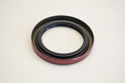 New James Gaskets Engine Sprocket Shaft Oil Seal NOS