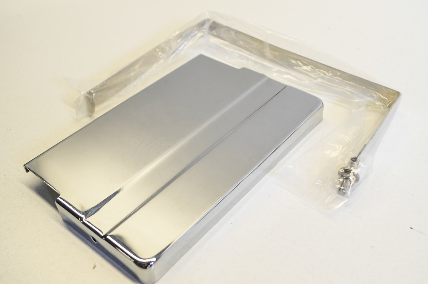 New V-Twin Battery Top Cover & Strap Kit NOS
