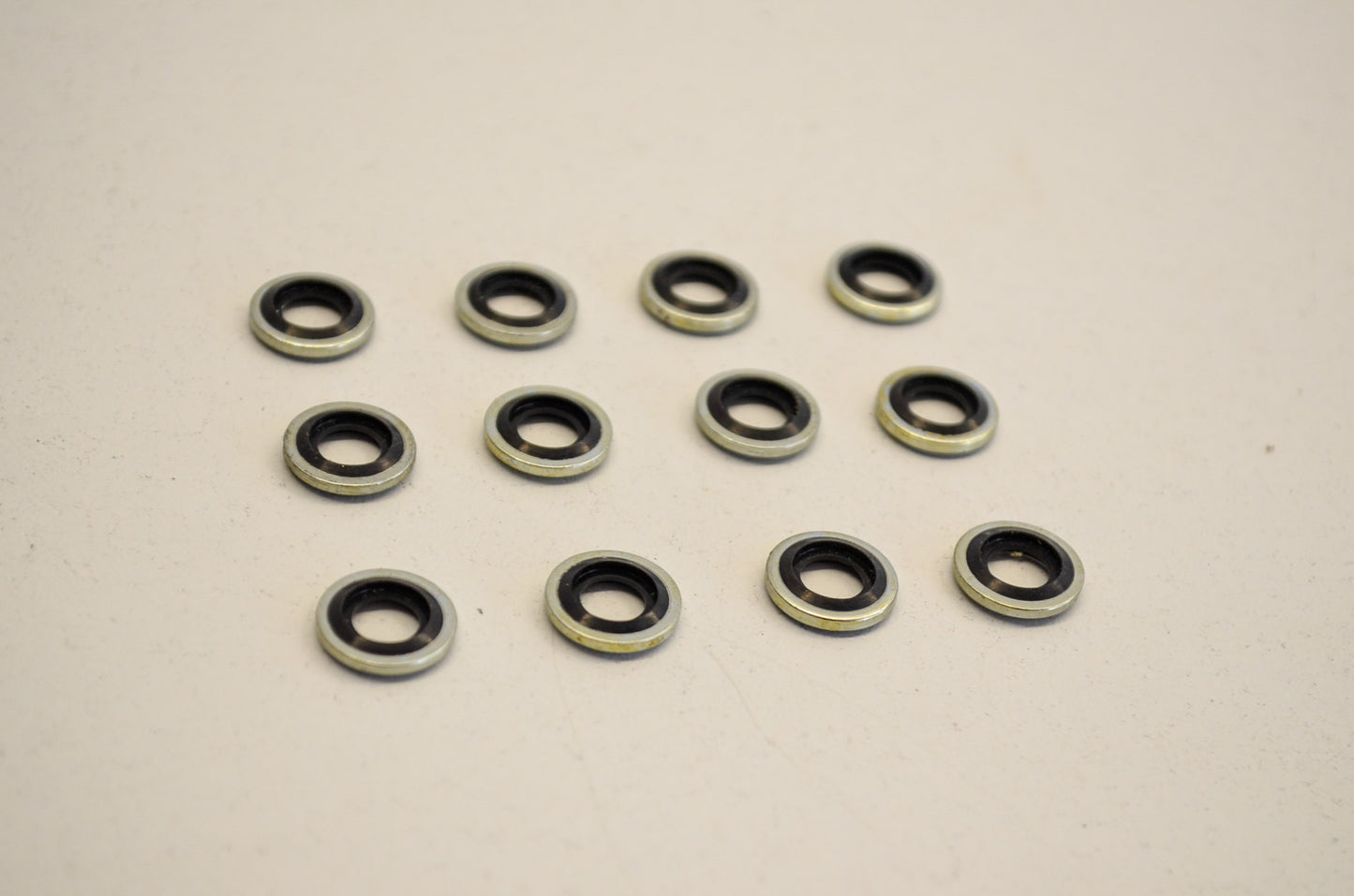 James Gaskets JGI-31433-84-A, DS-174346 Clutch Cover Washers Qty 12 NOS