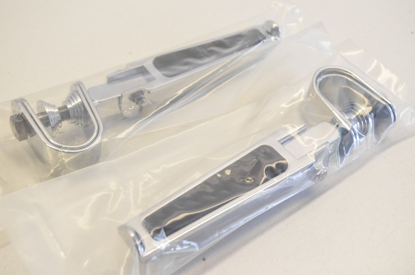 Mid-USA 24008 Footrest Kit NOS