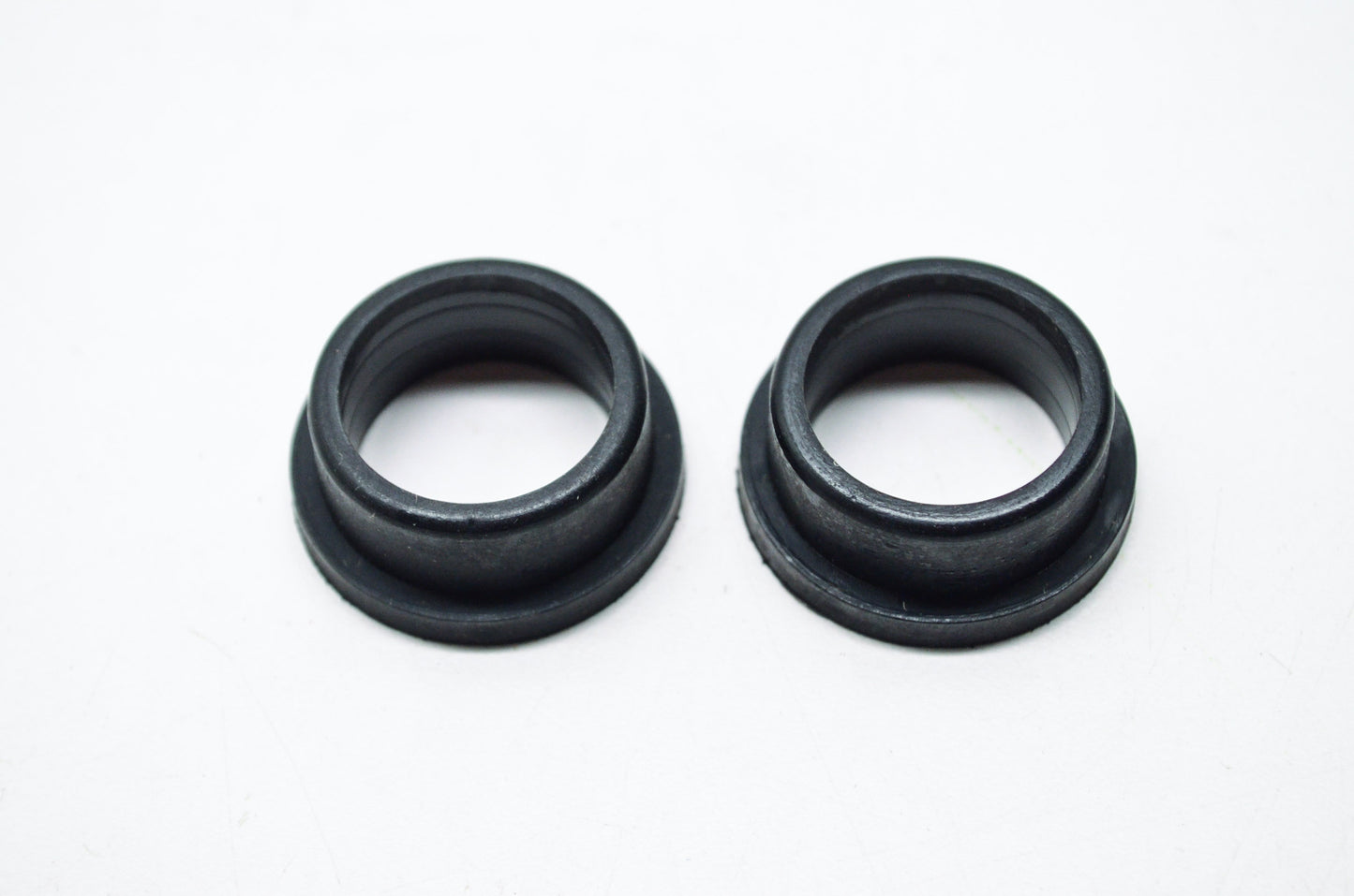OEM Arctic Cat 1604-262 Flange Shock Bushing .125 Qty 2 NOS
