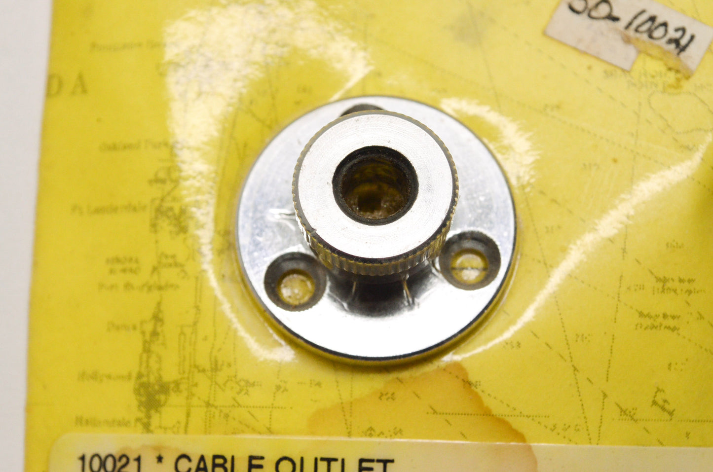 Cable Outlet NOS