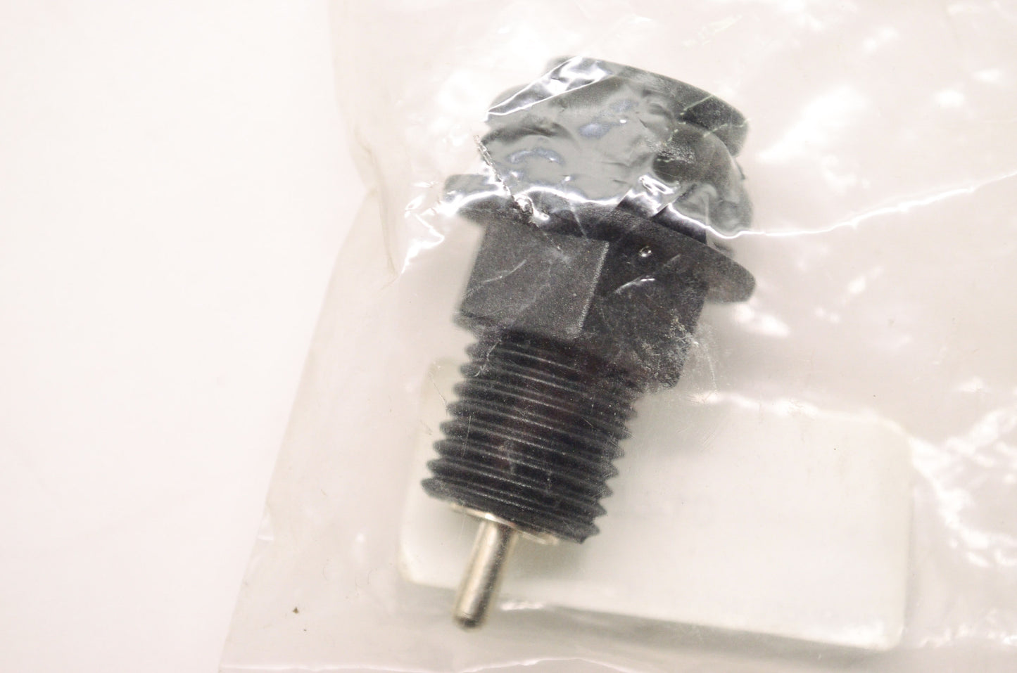 New SPI DC Connector NOS