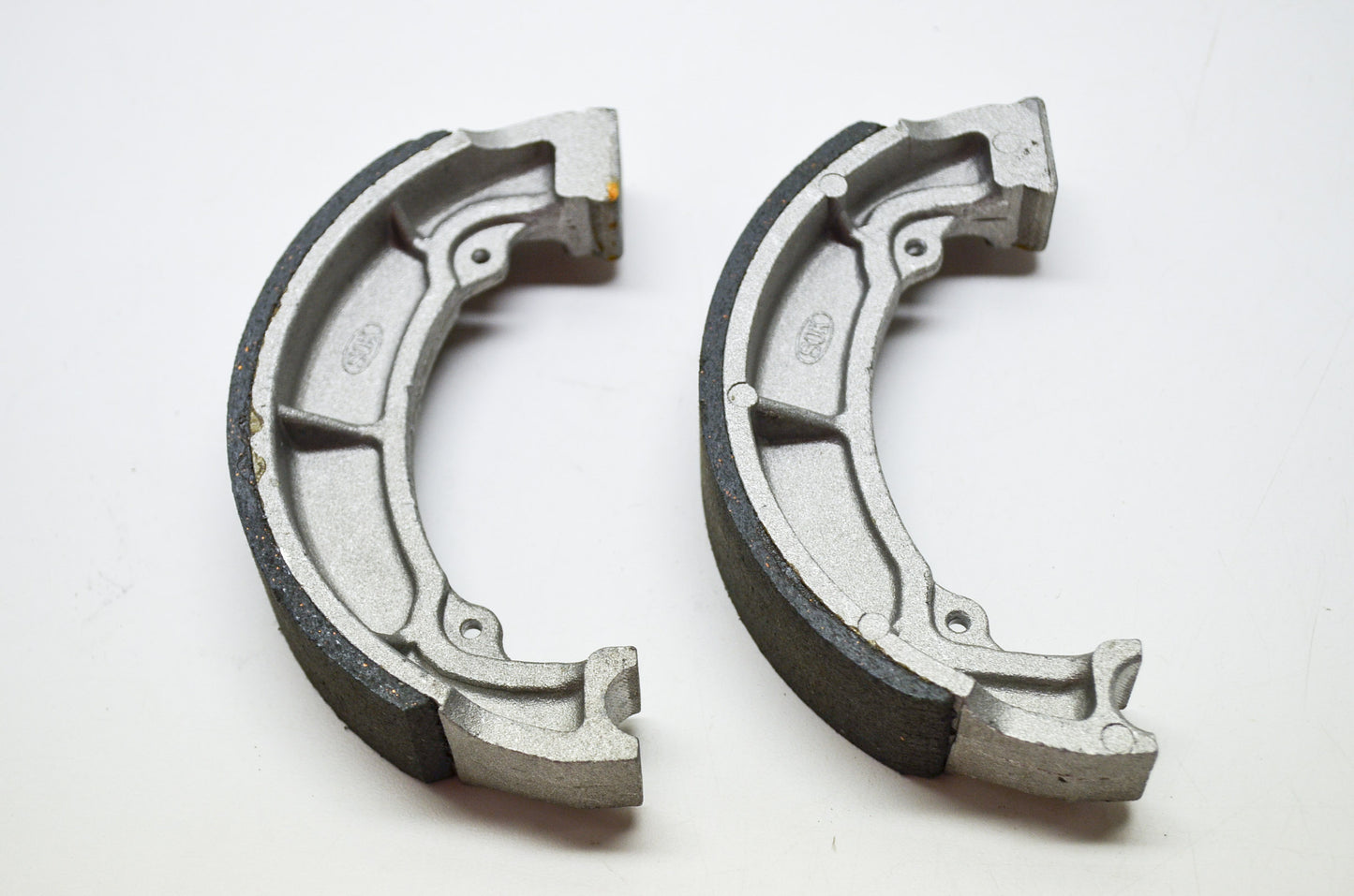 EMGO 93-42005, 41048-1017 Brake Shoes Kawa KLF220 KLT250 KLF185 Qty 2 NOS
