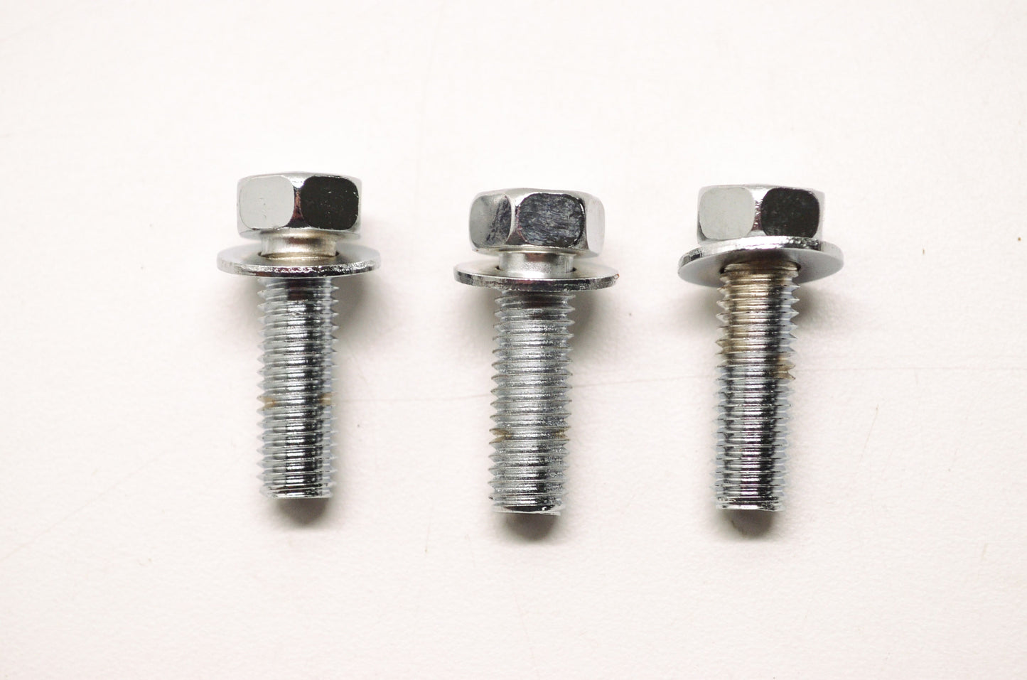 Tigershark 3008-371 Bolt 8x25 Qty 3 NOS