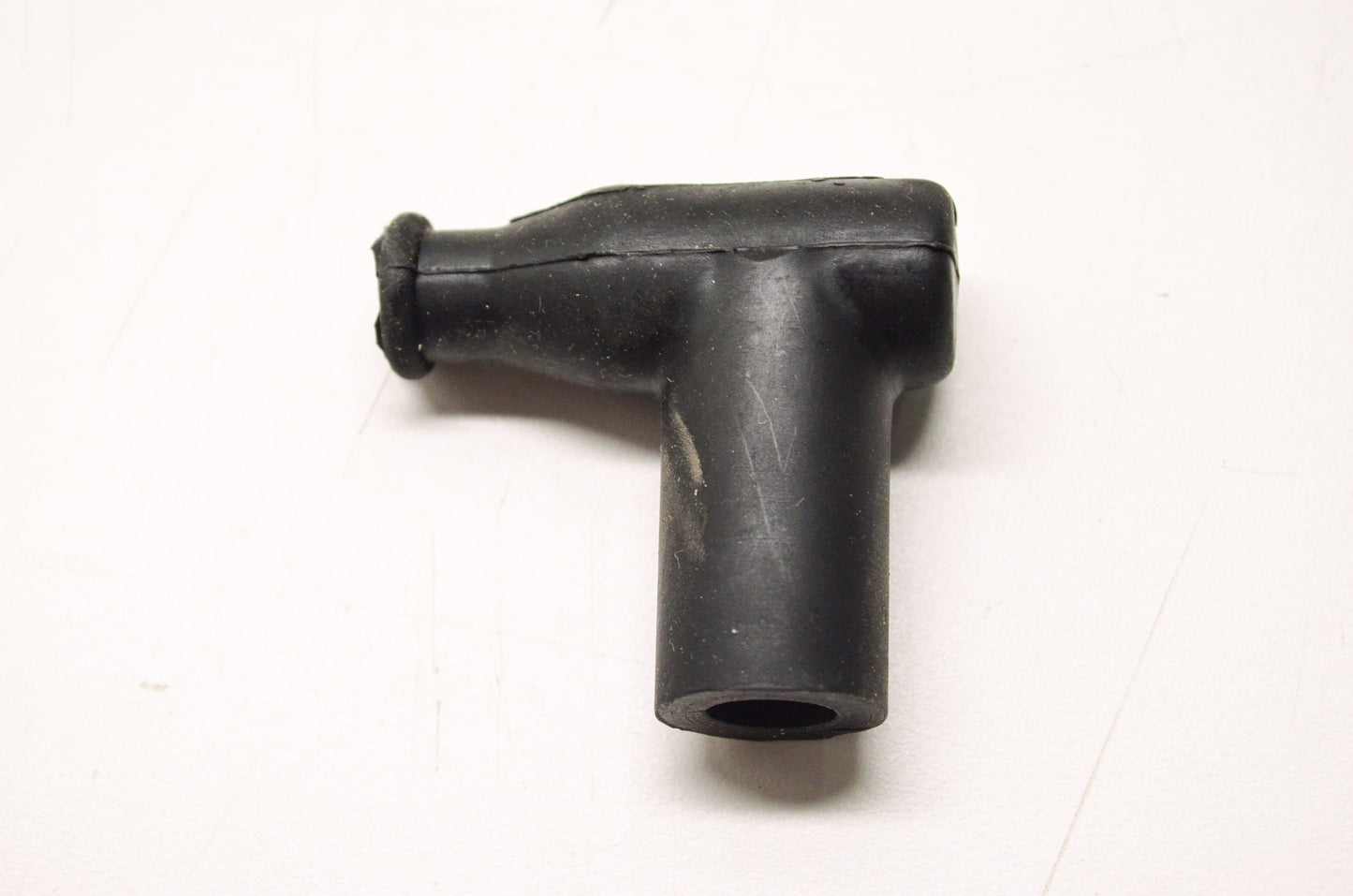 New SPI Black Plug Cover No Resistor Cat SD Jet Ski NOS