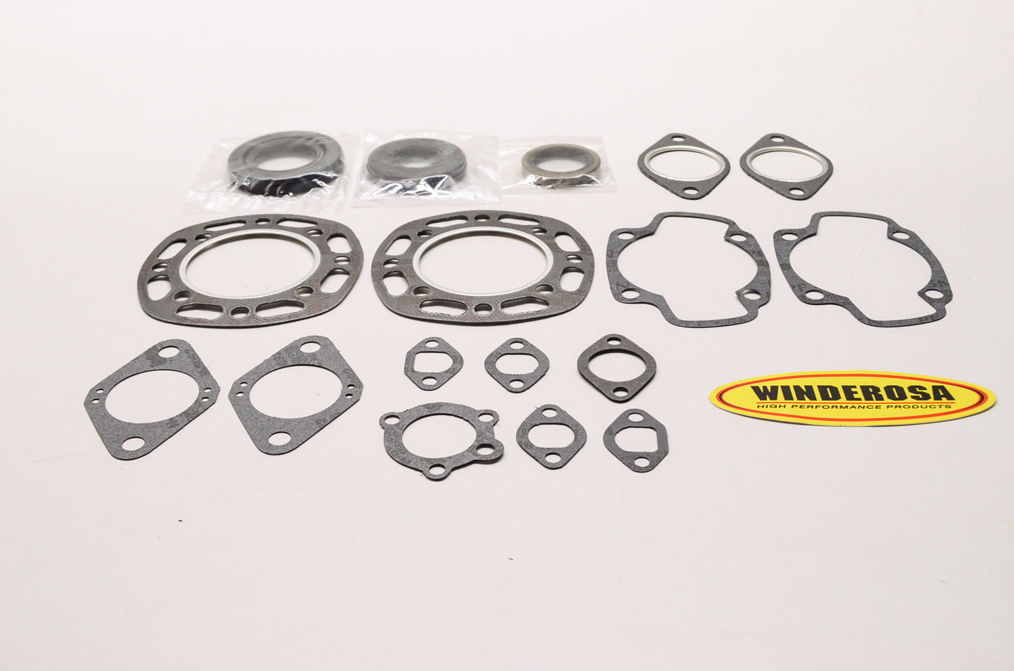 New Winderosa Gasket Set Oil Seals Kawasaki 440 LC JD 440 Liquifire NOS