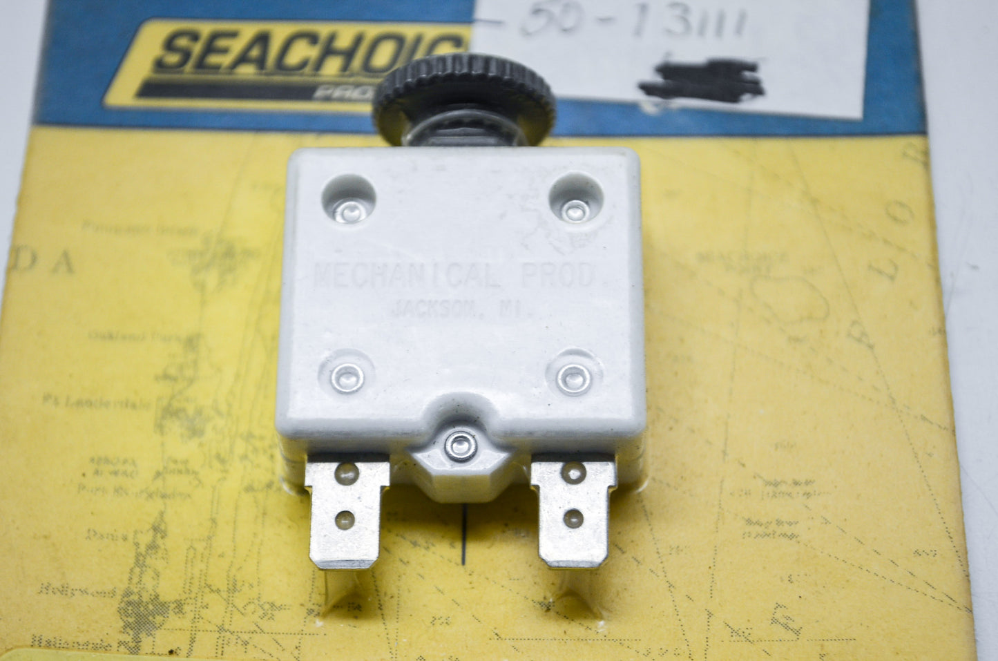 New Seachoice Products Push Reset Circuit Breaker 10 Amp 12 VDC NOS