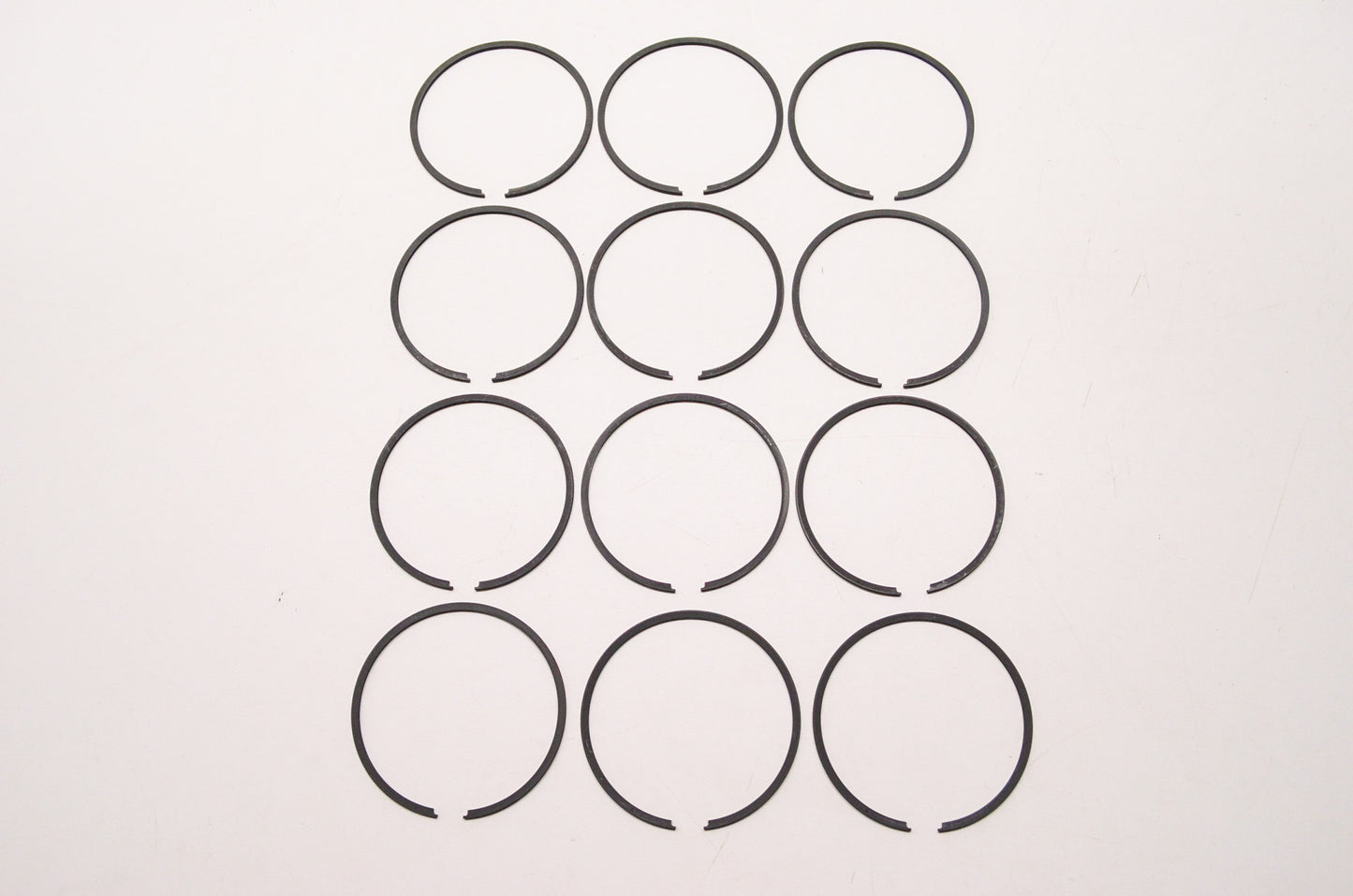 New OEM Quicksilver Piston Ring Set Qty 12 NOS