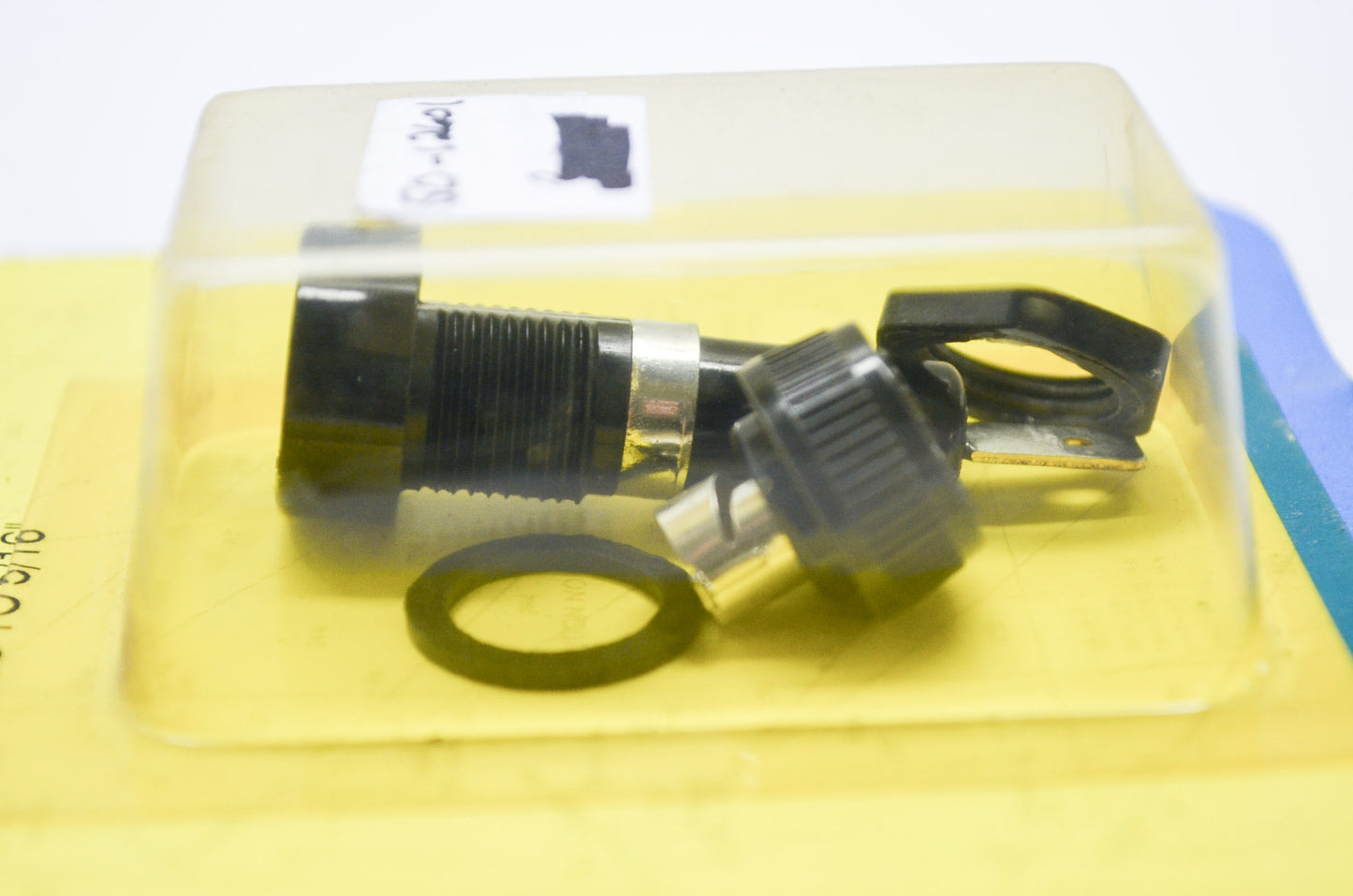 New Seachoice Products Fuse Holder 5/16' NOS