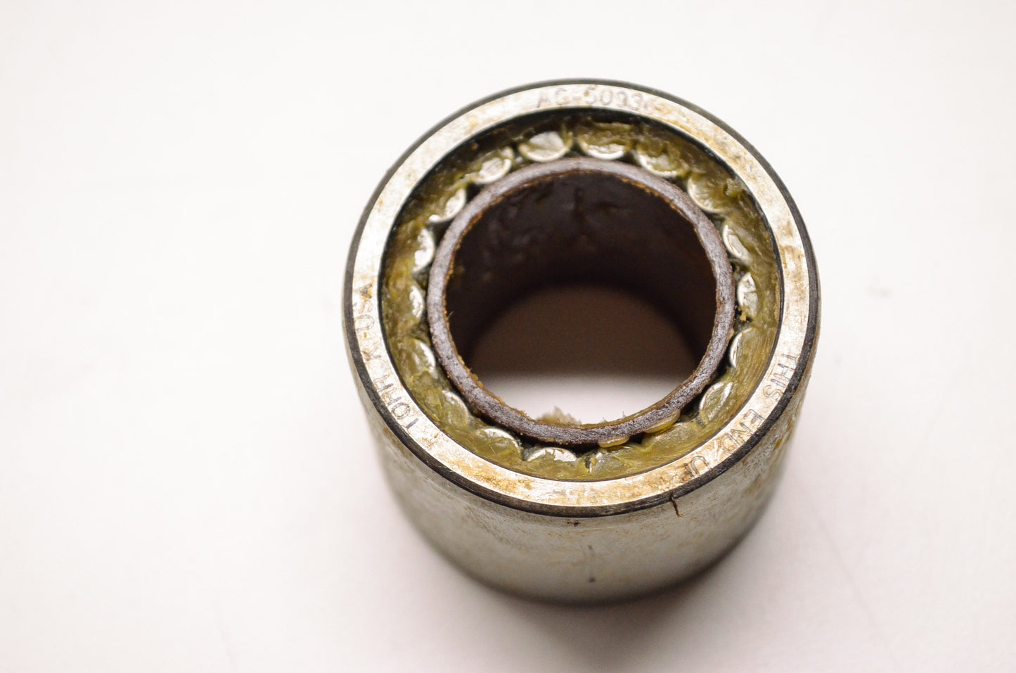 New OEM Quicksilver Mercury Marine Roller Bearing Assembly NOS