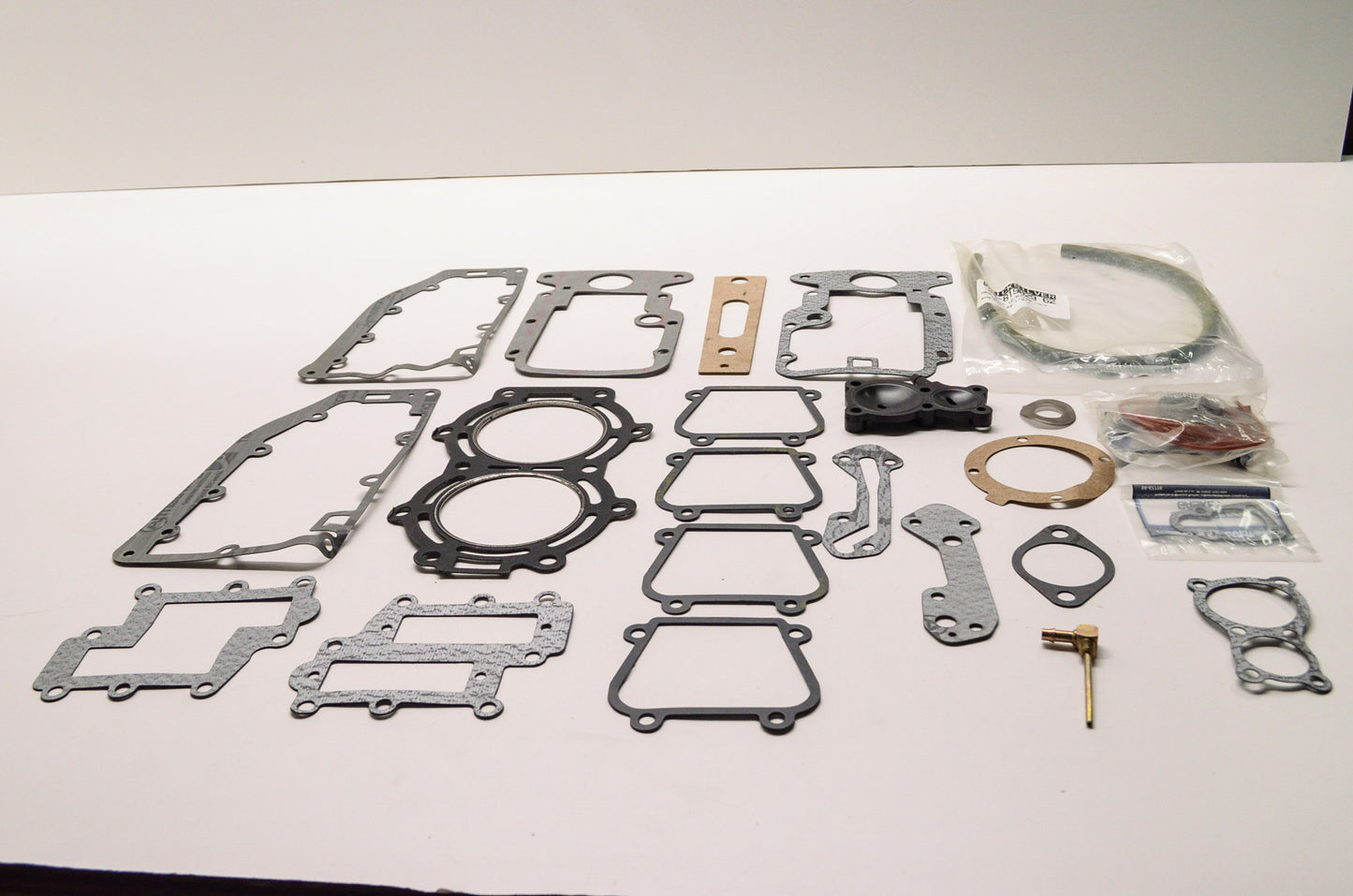 Quicksilver 27-809752A 1 Mercury Marine Gasket Kit NOS