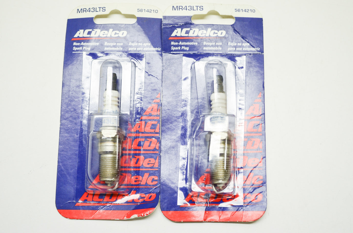 New AC Delco Marine Spark Plugs Qty 2 NOS