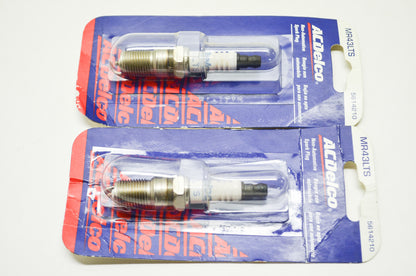New AC Delco Marine Spark Plugs Qty 2 NOS