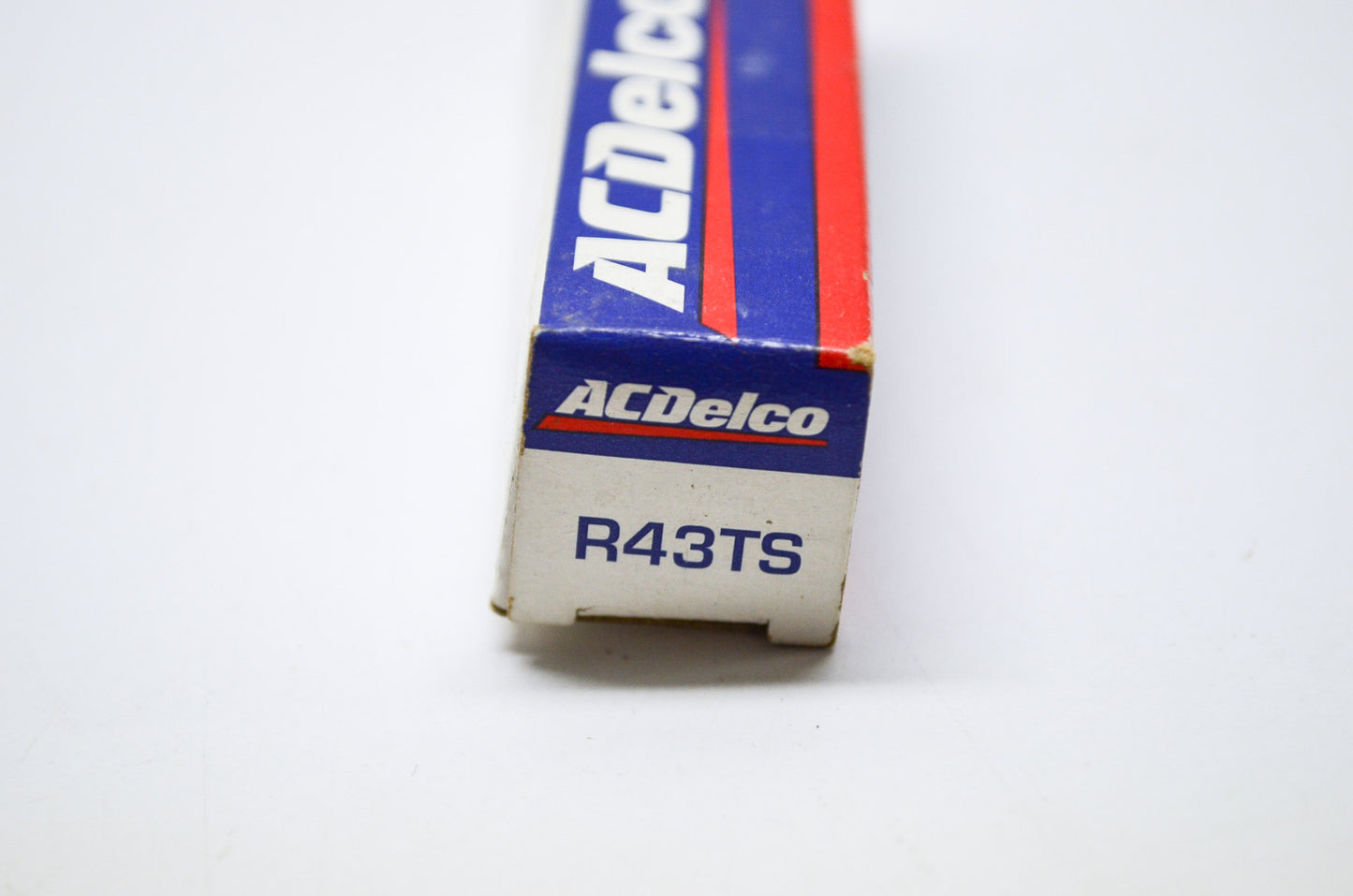 New AC Delco Spark Plugs Qty 4 NOS