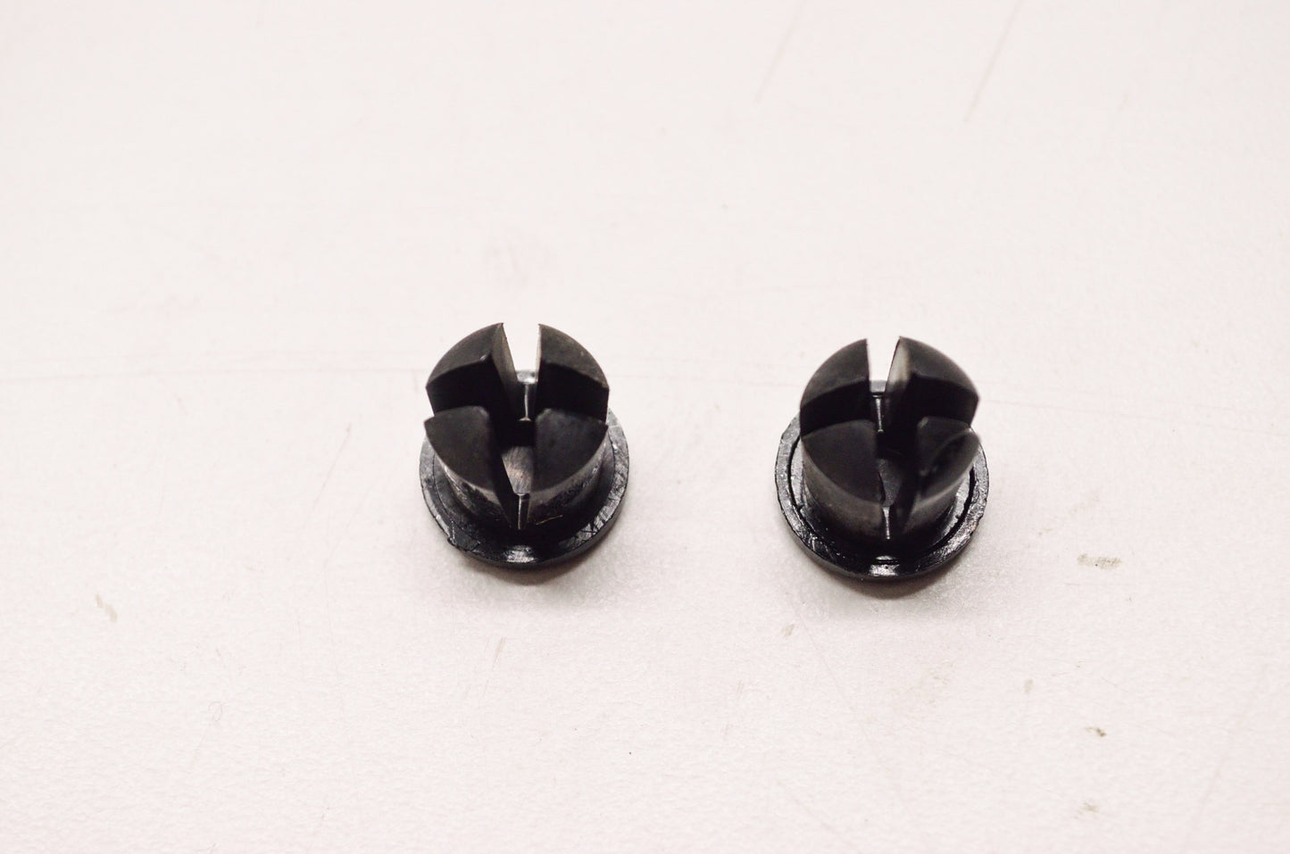 New OEM Arctic Cat 0606-983 Black Body Plug 3/8 Qty 2 NOS