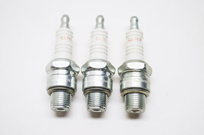 New Champion Copper Marine Spark Plug Qty 3 NOS