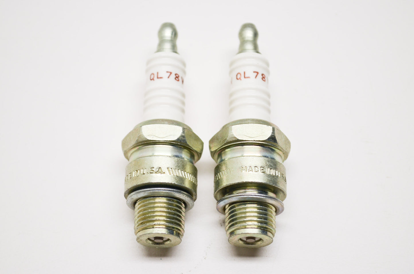 New Champion Copper Marine Spark Plug Qty 2 NOS