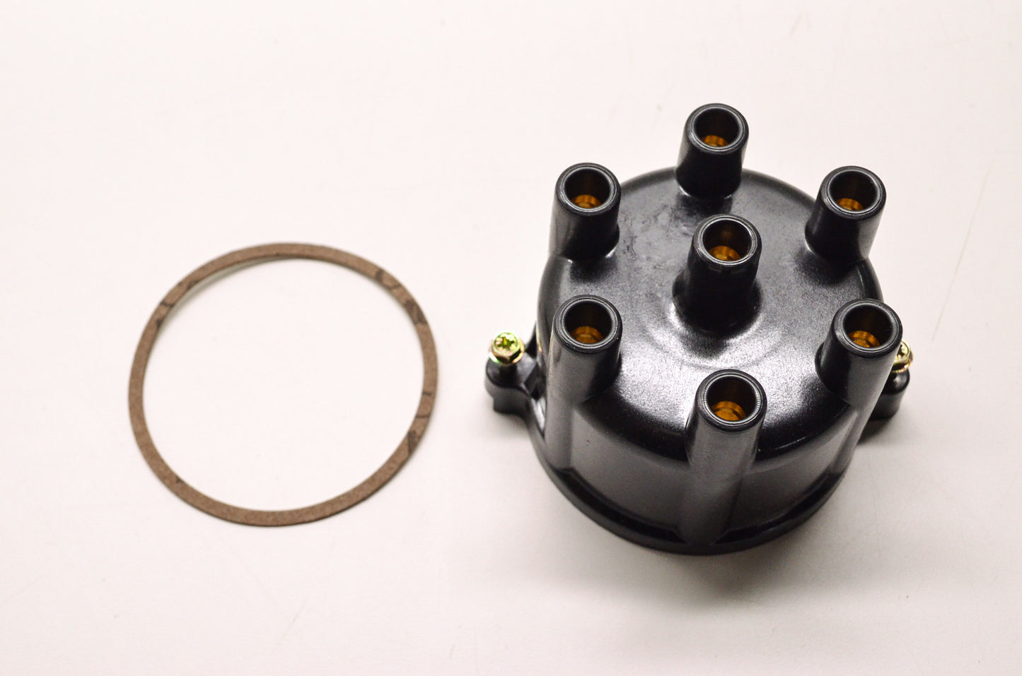 New Sierra Distributor Cap Pleasurecraft Crusader OMC Mercruiser Prestolite Volv