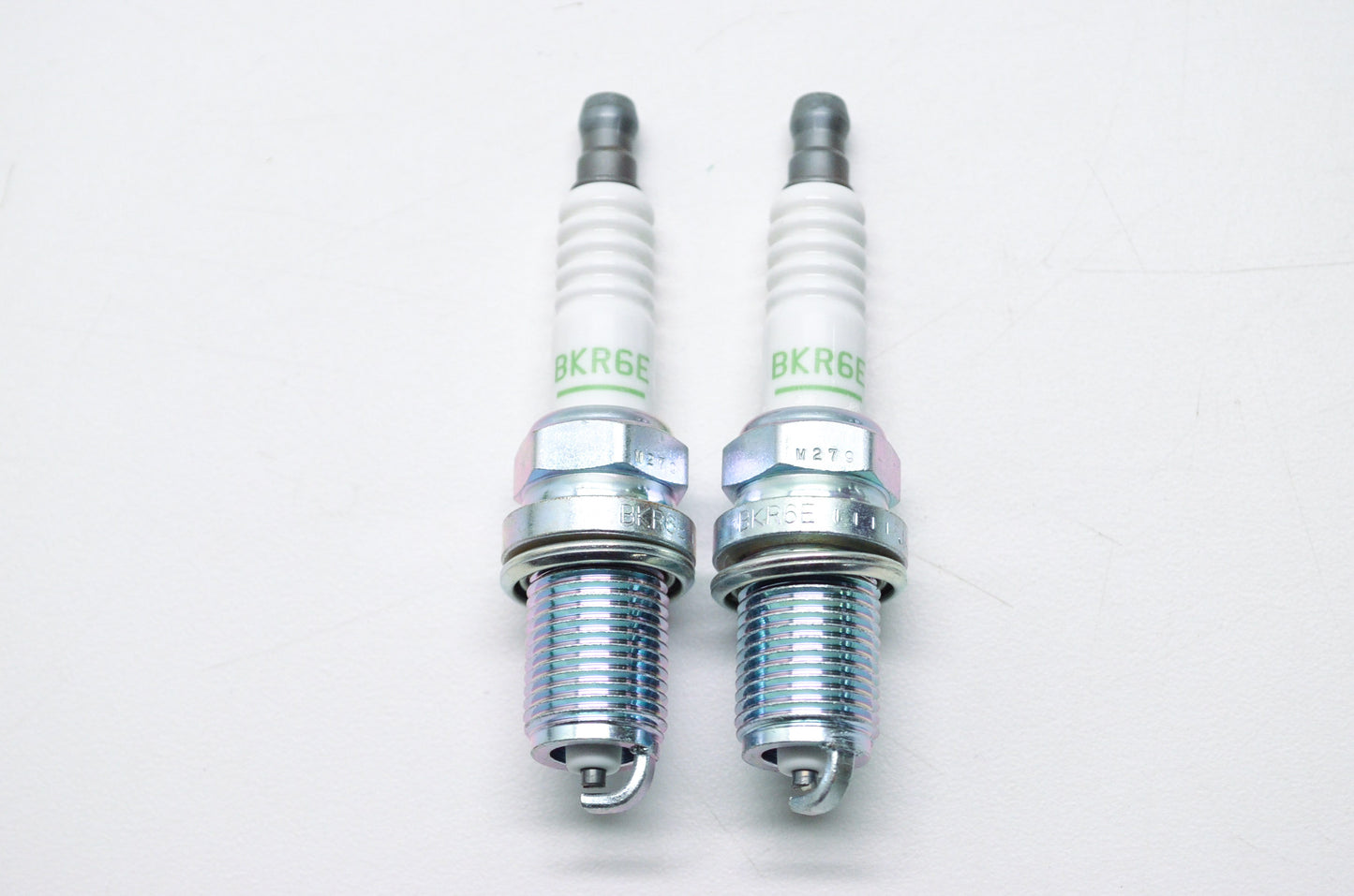 NGK BKR6E, 6962 V-Power Resistor Type Spark Plug QTY 2 NOS