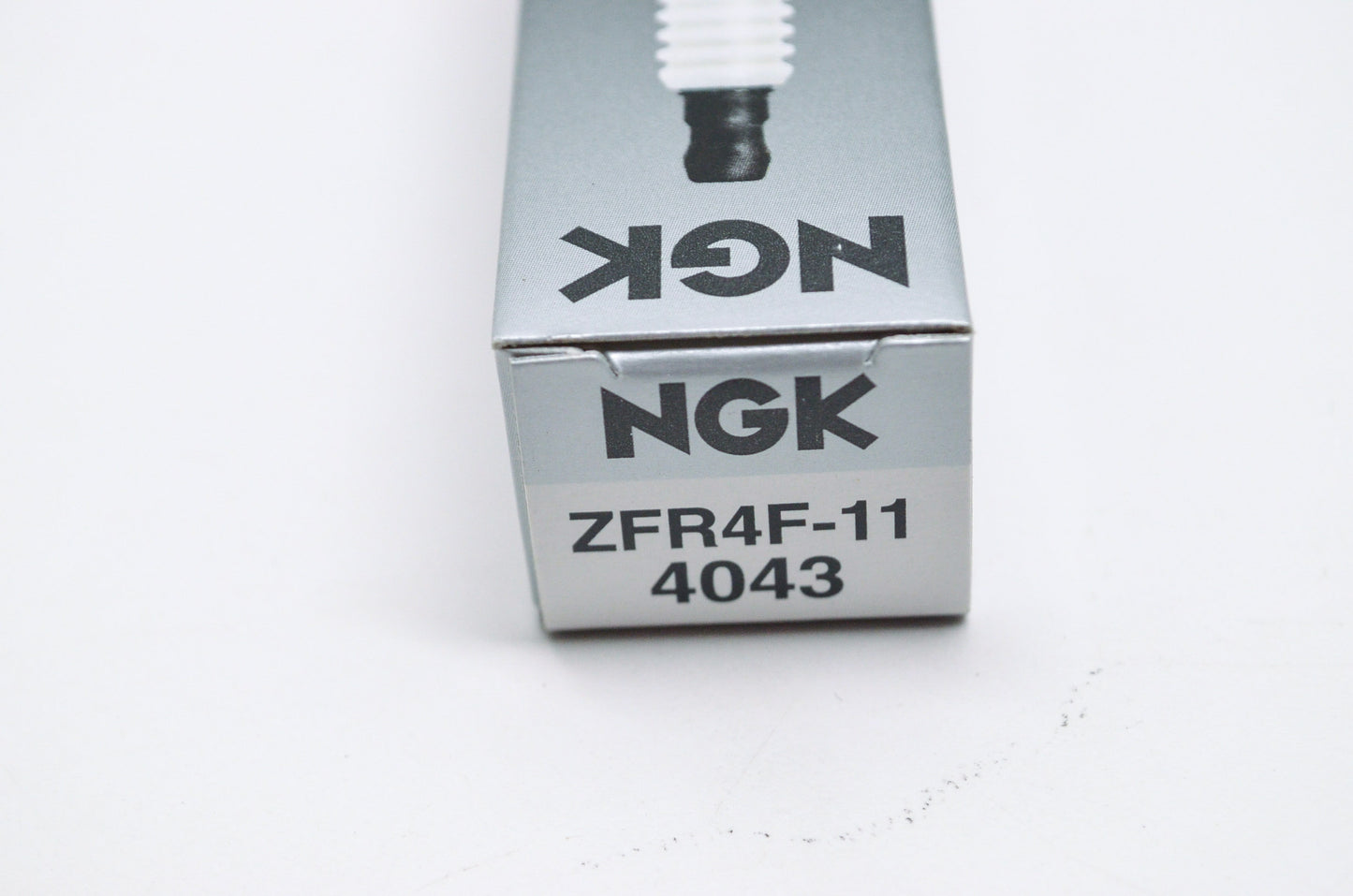 New NGK V-Power Resistor Type Spark Plug Qty 2 NOS