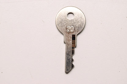 New OEM Quicksilver Mercury Marine Key 2D NOS