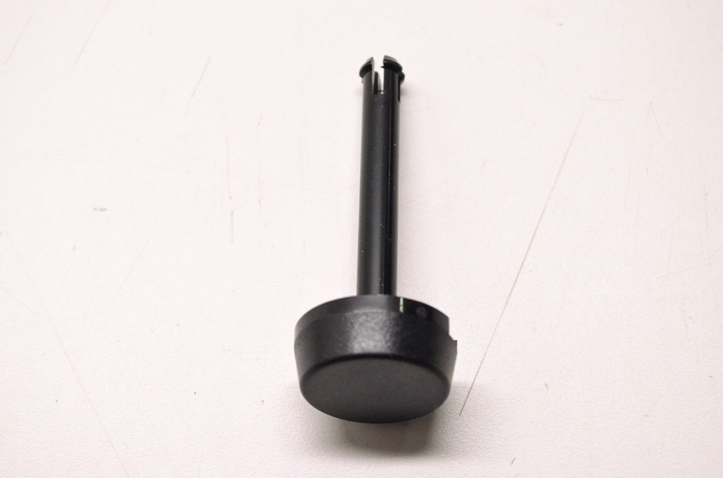 New OEM Quicksilver Mercury Marine Button NOS