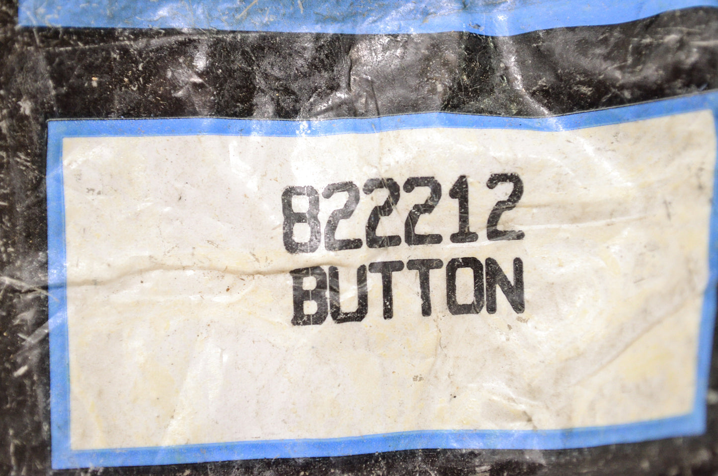 New OEM Quicksilver Mercury Marine Button NOS