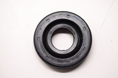 New OEM Quicksilver Mercury Marine Seal NOS