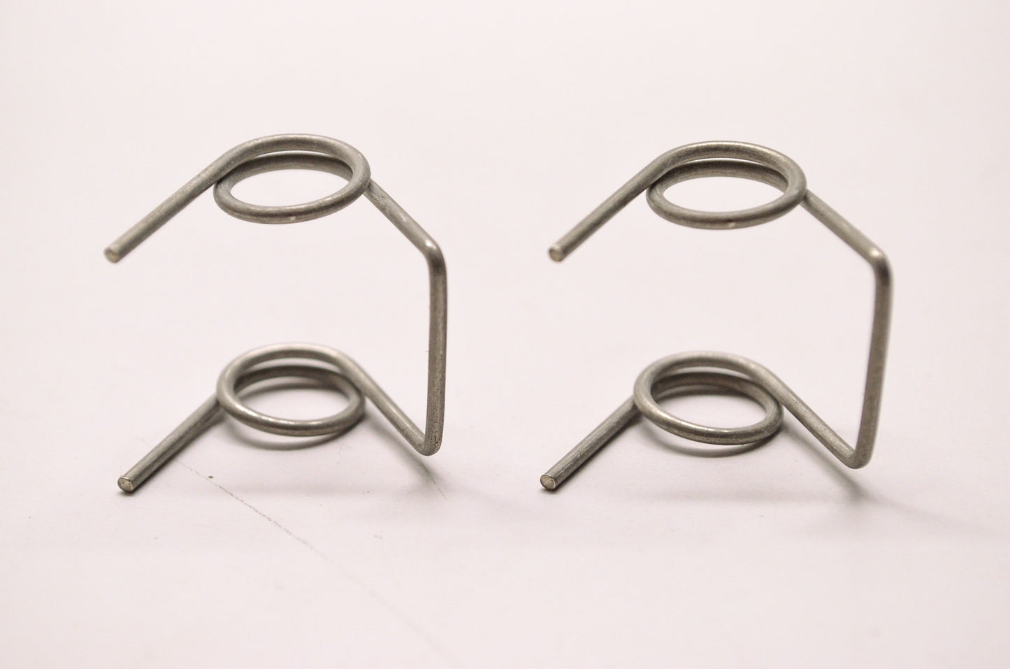 New OEM Quicksilver Mercury Marine Spring Qty 2 NOS