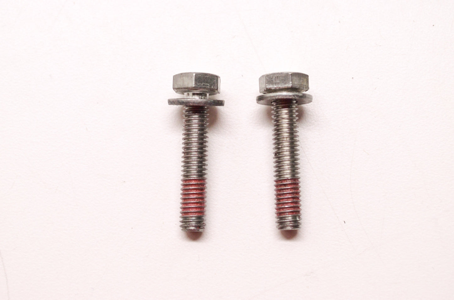 New OEM Quicksilver Mercury Marine Screw Qty 2 NOS