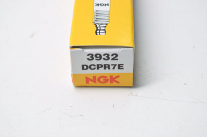 NGK DCPR7E, 3932 Spark Plug Qty 2 NOS
