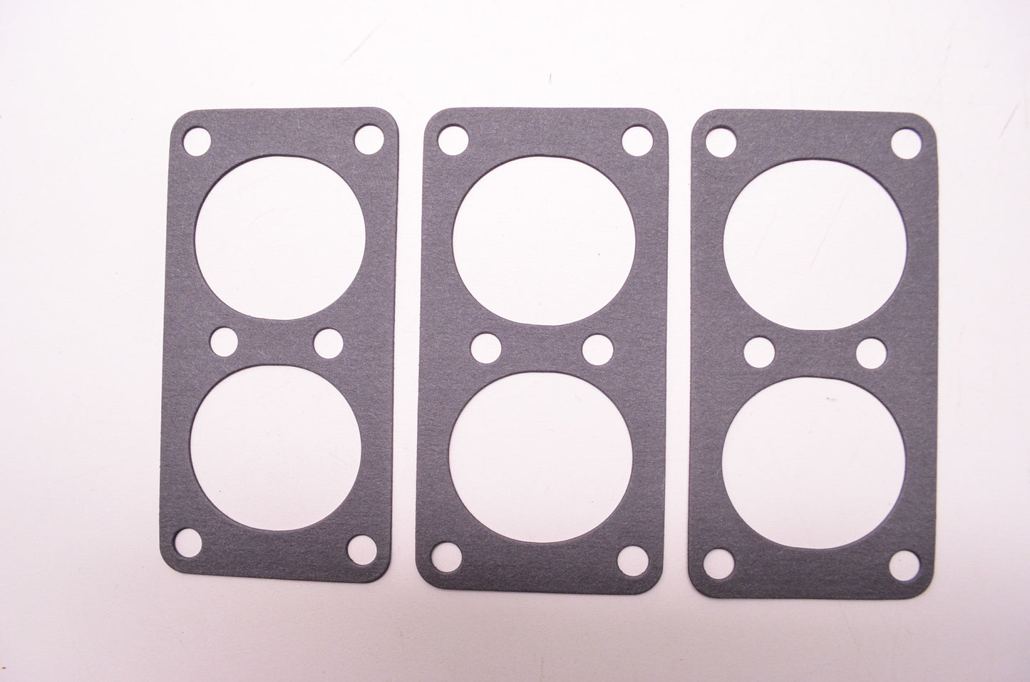 New Sierra Carb Carburetor Mounting Gasket Mercury V-6 Qty 3 NOS