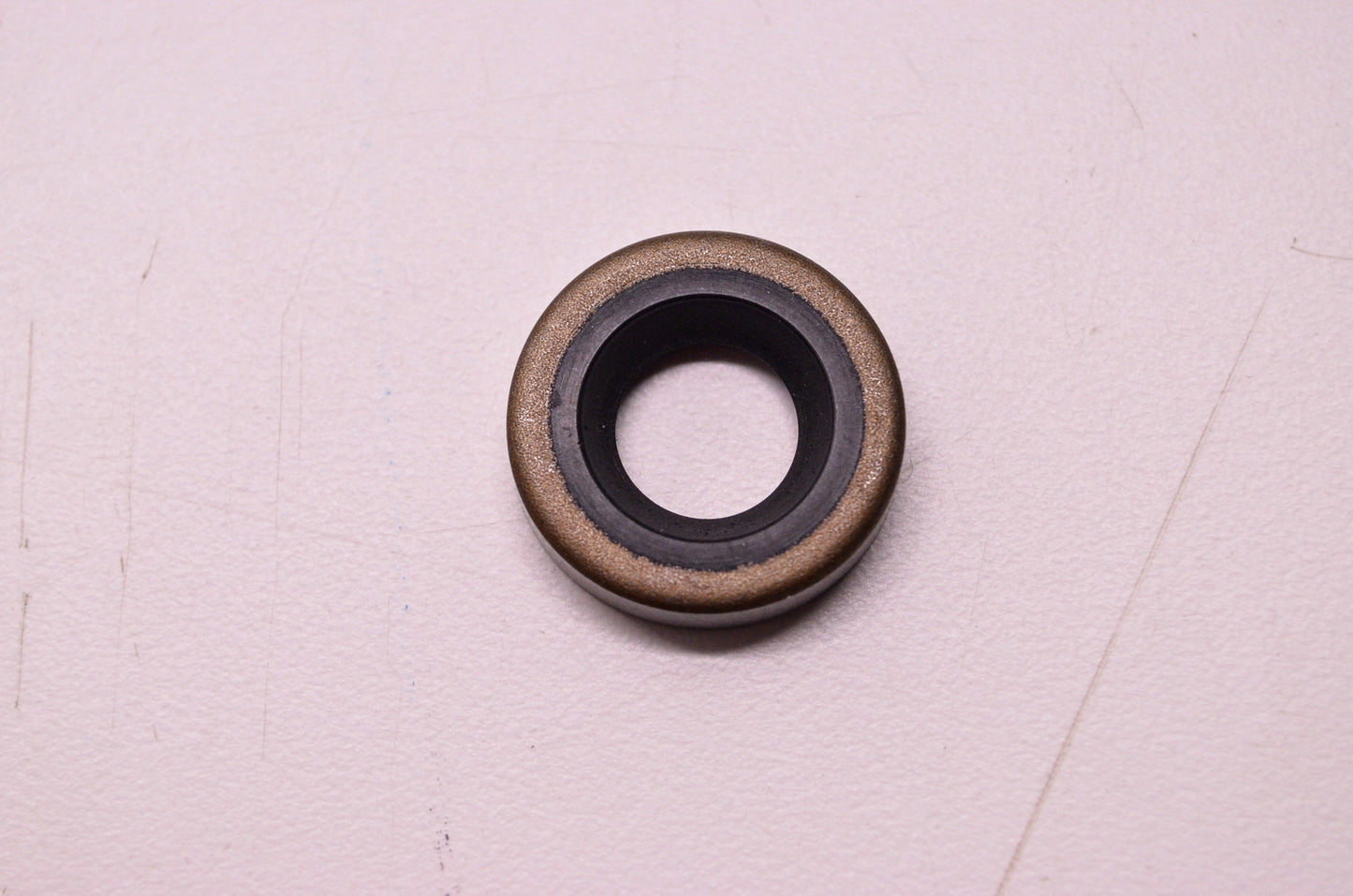 New Sierra Oil Seal Mercury Shaft Size 0.500' OD .187' Q 0.839' NOS