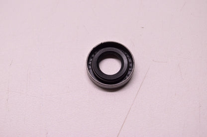 New Sierra Oil Seal Mercury Shaft Size 0.500' OD .187' Q 0.839' NOS
