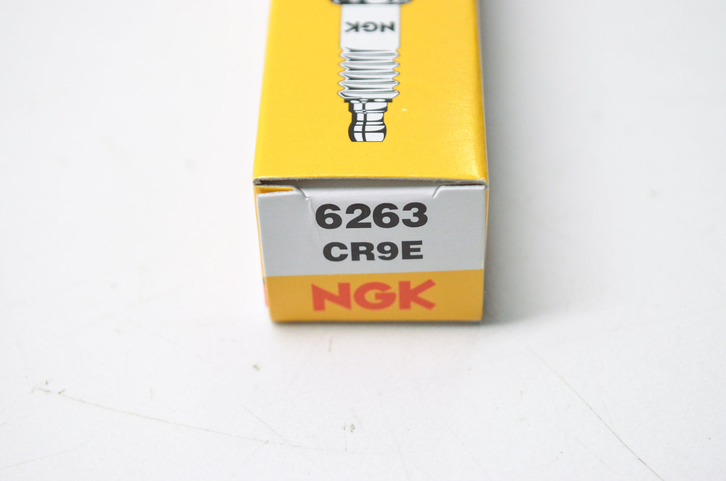 NGK CR9E, 6263 Spark Plug Qty 2 NOS