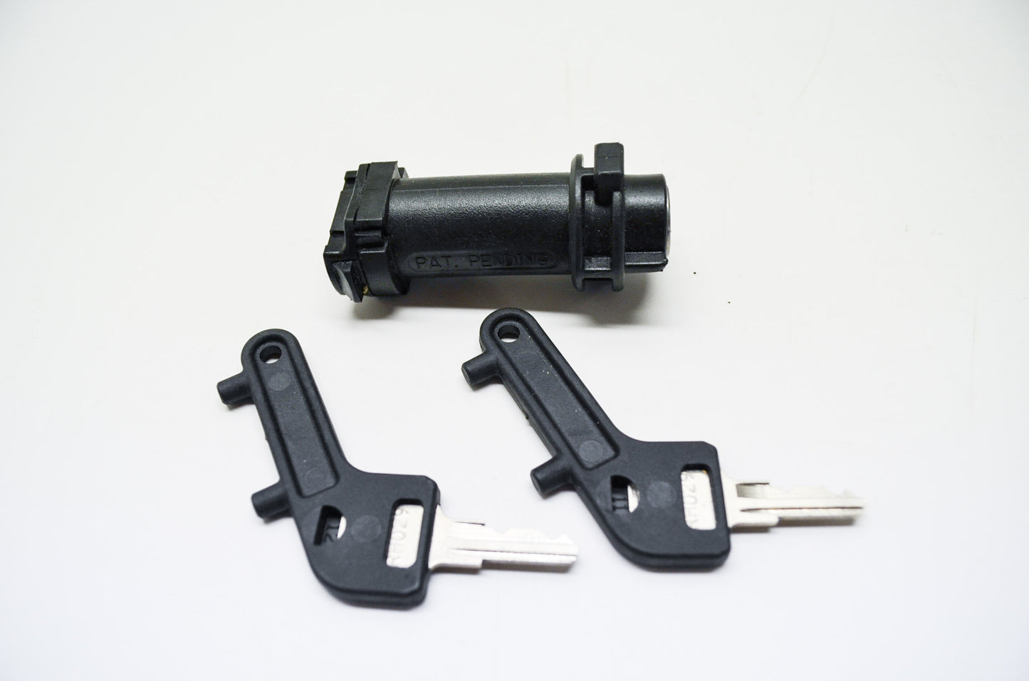 Fuel Fill Locking Insert with 2 Keys NOS