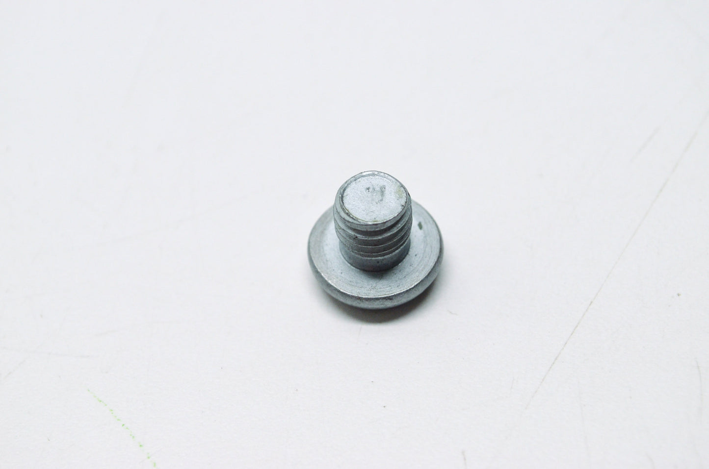 New OEM Quicksilver Mercury Marine Oil Plug NOS