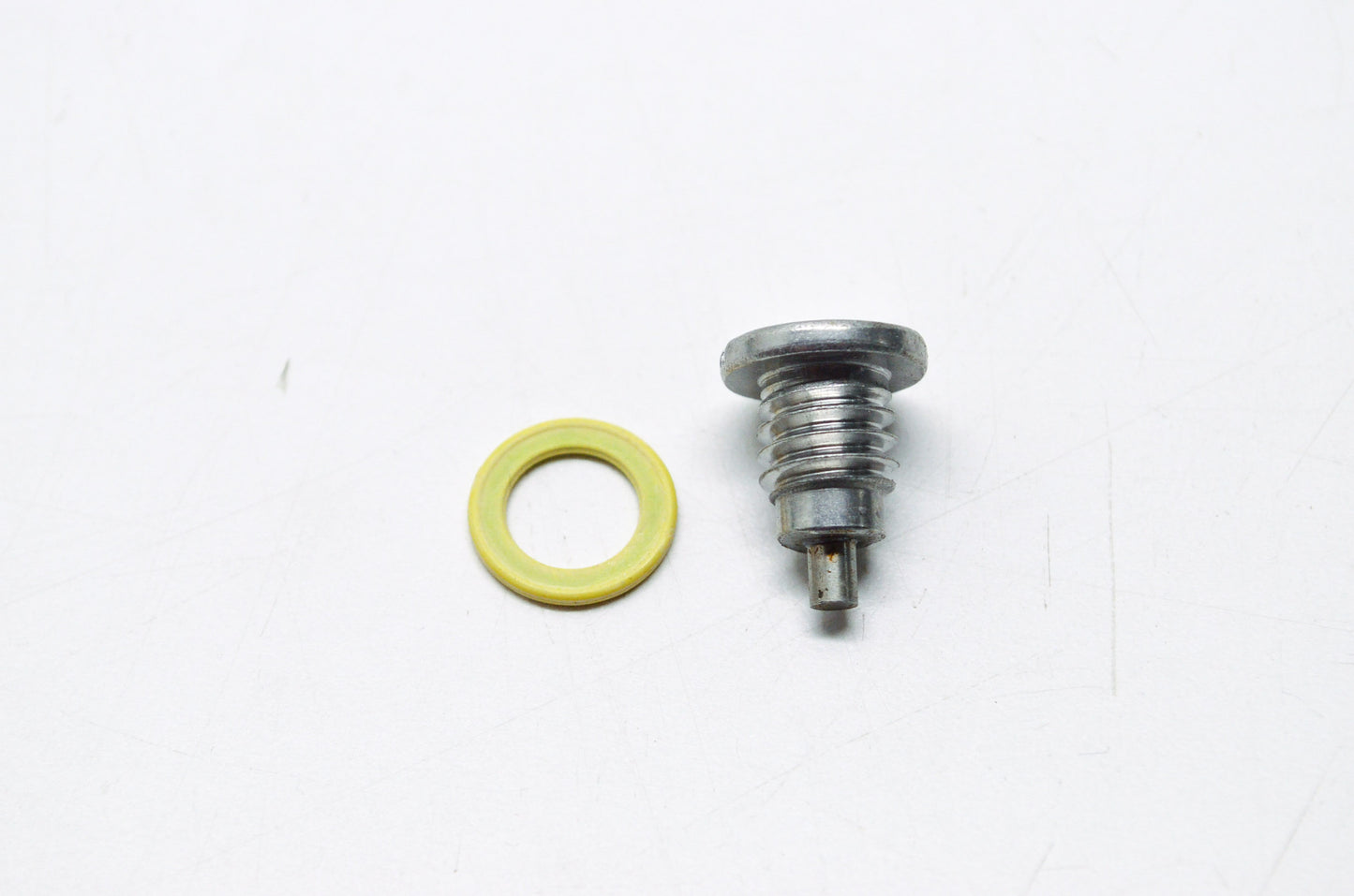 New OEM Quicksilver Mercury Marine Gear Case Drain Screw NOS
