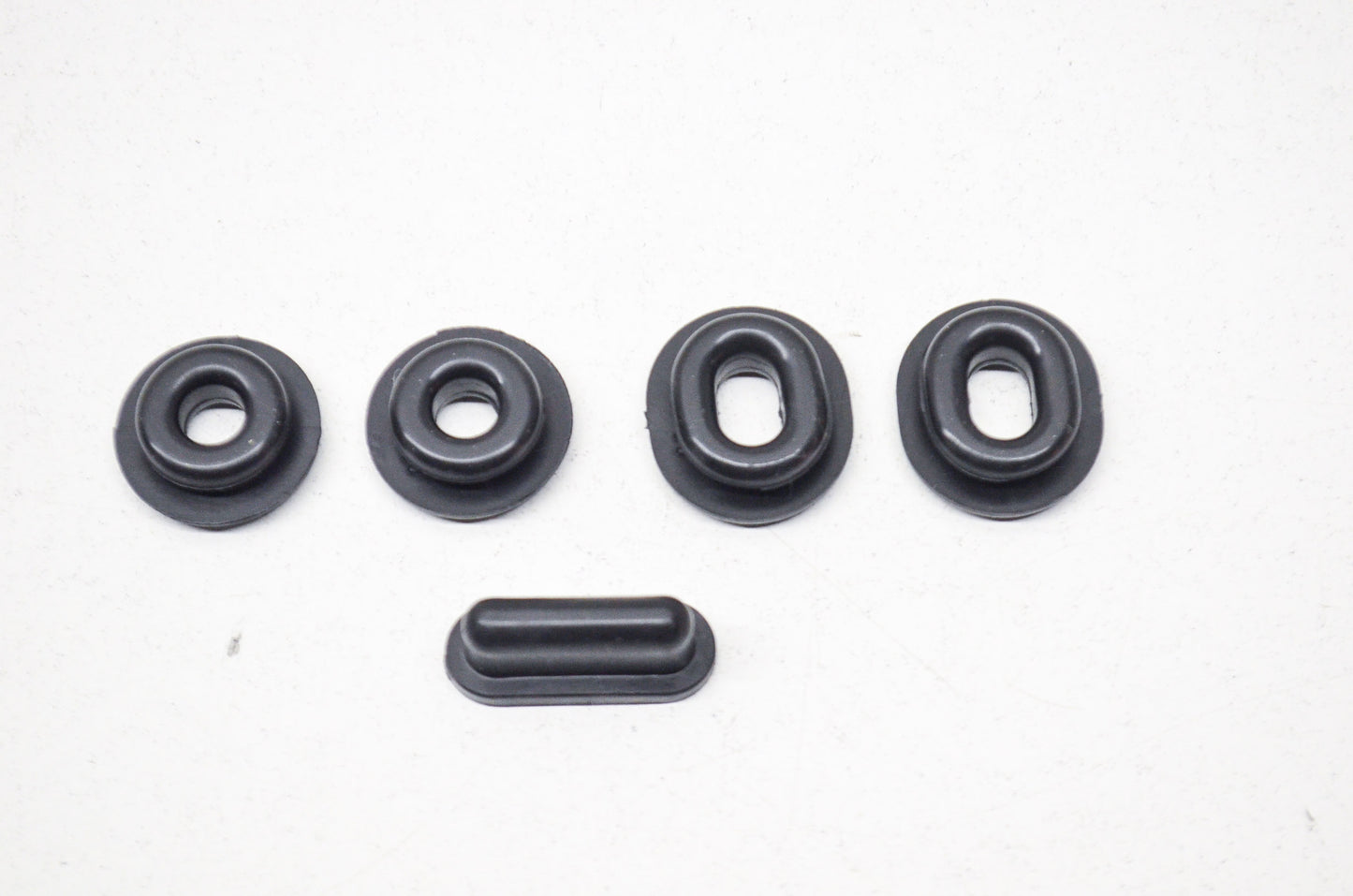Grommet Set NOS