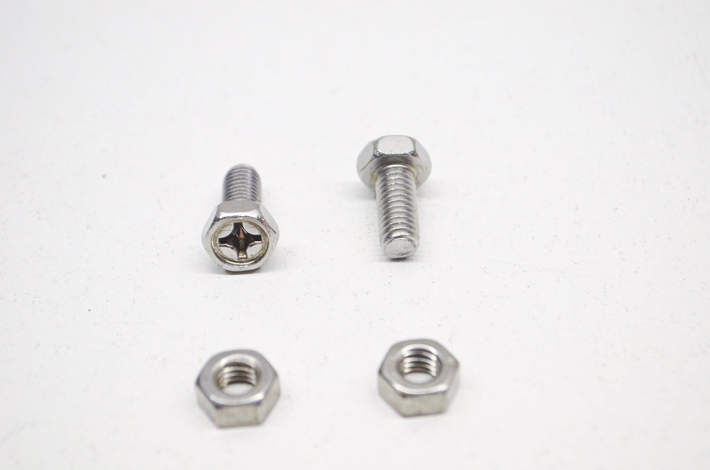 New Yuasa Battery Nut Bolt Set NOS